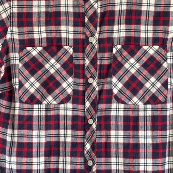 Eddie Bauer classic fit women's lightweight plaid button down long sleeve sz S - Picture 3 of 9